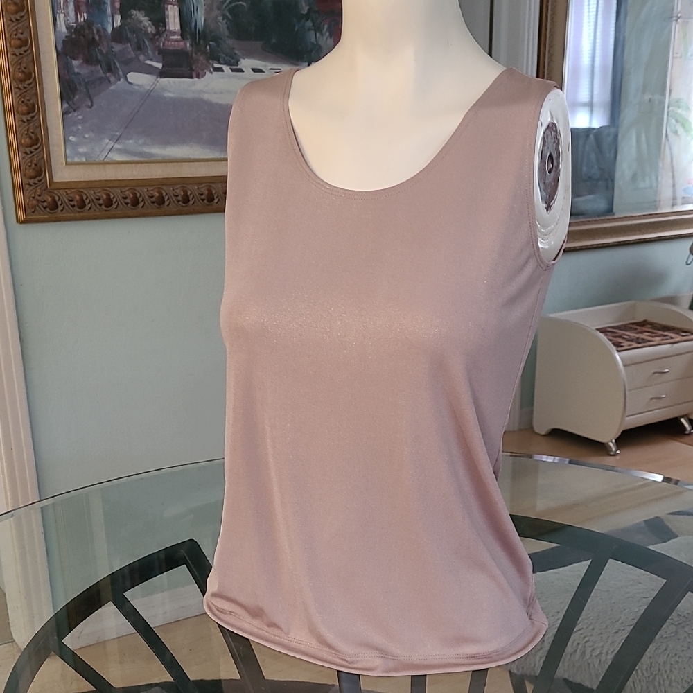 Elegant Ladie's Sleeveless Top ❤️